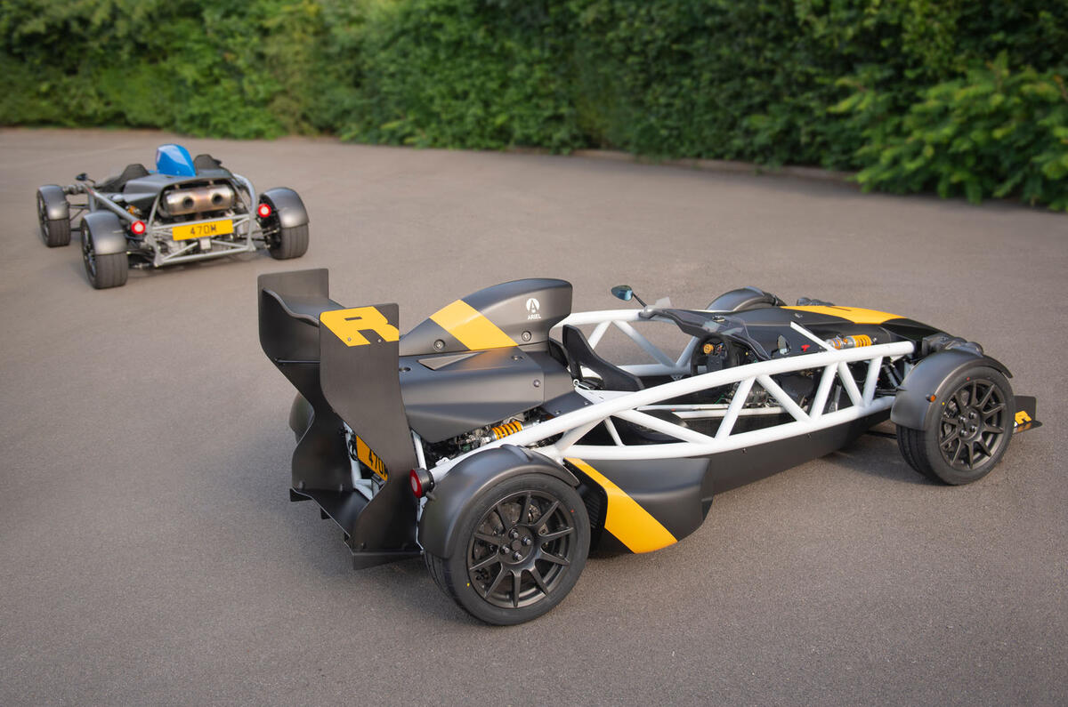 ariel atom 4r 2023 with atom rear ariel atom 4r 2023 with atom rear