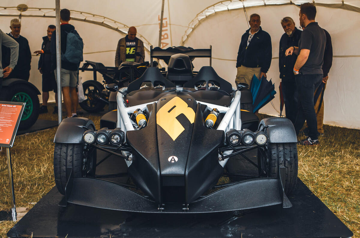 ariel atom 4r front headon
