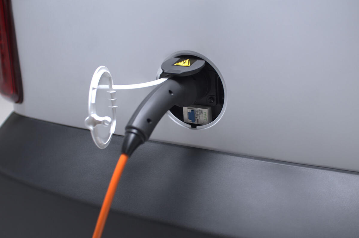 Ark Zero charging port Ark Zero charging port