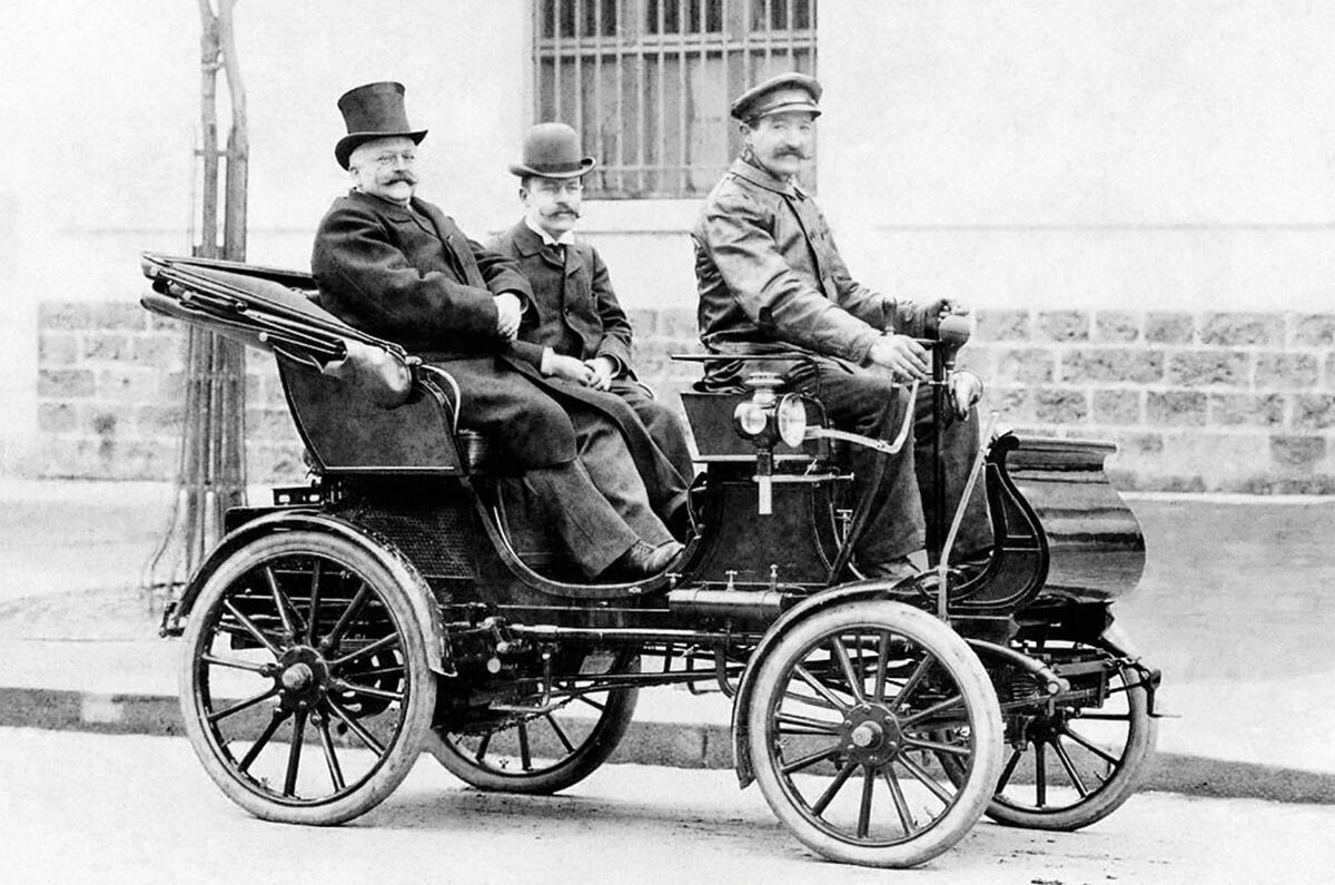 Armand Peugoet early car 1900