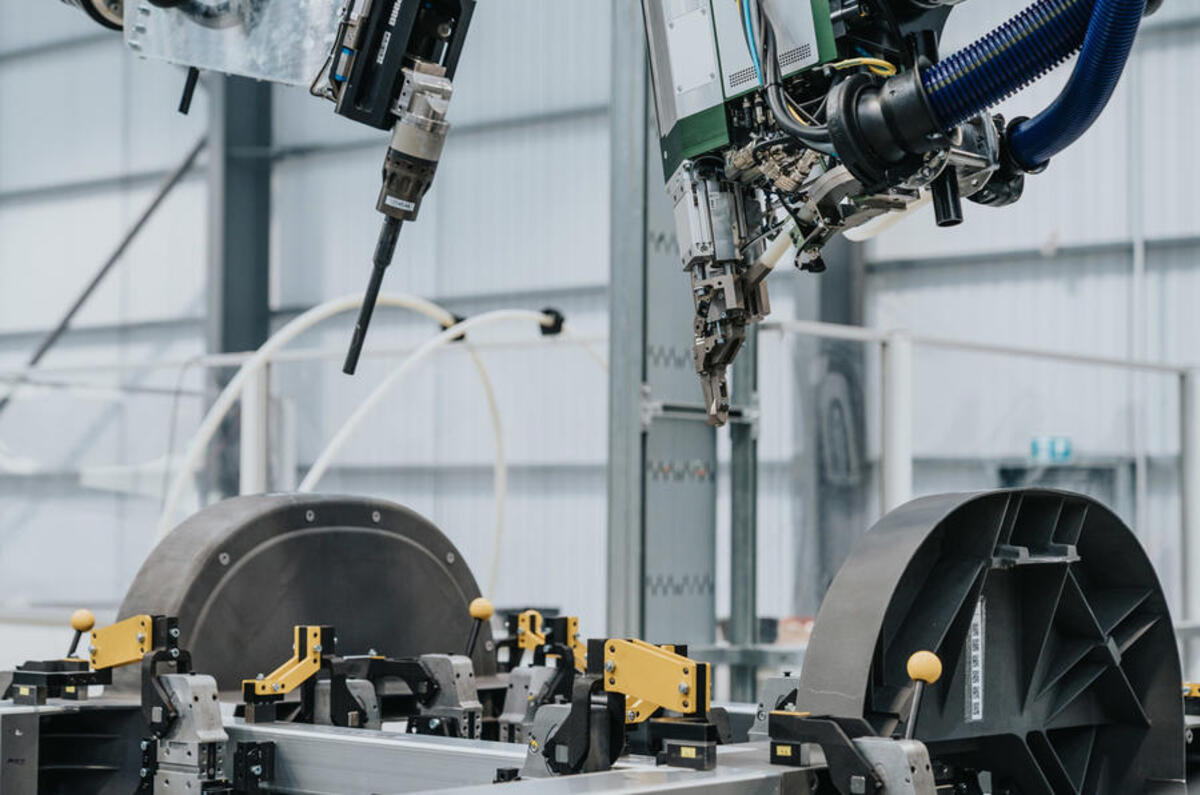 arrival robot tech cell 2