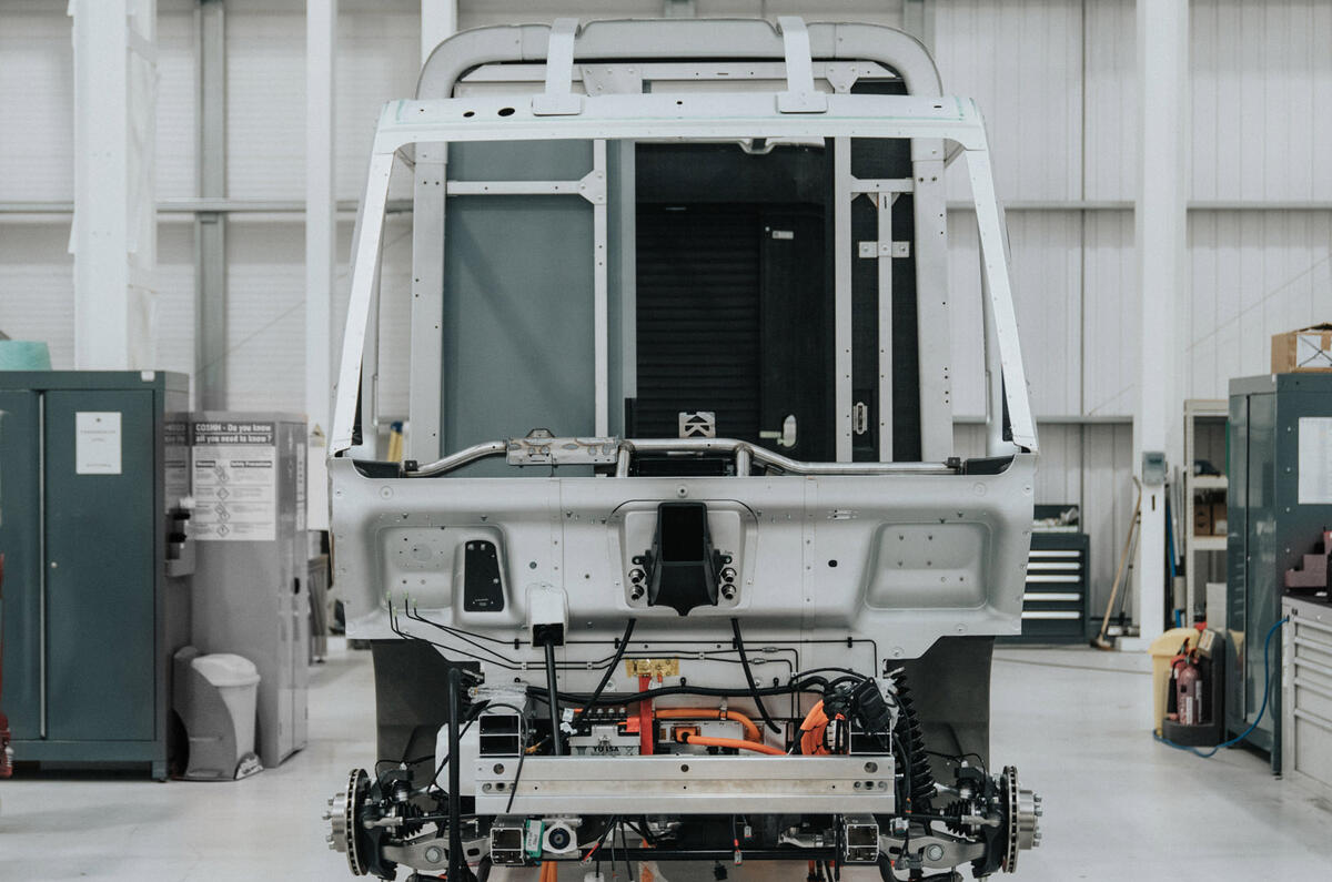 Arrival van under construction