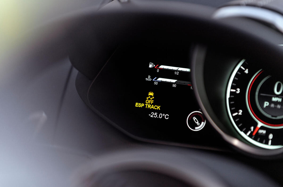 New 2018 Aston Martin Vantage - prototype review 