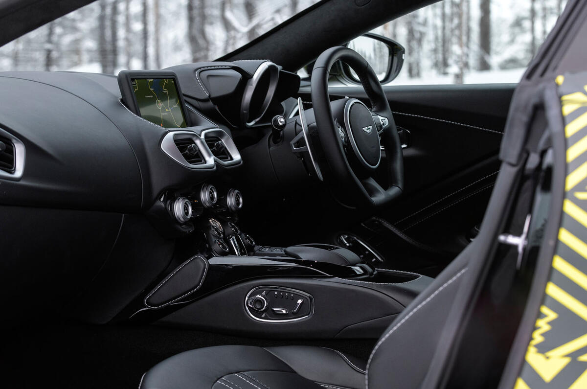 New 2018 Aston Martin Vantage - prototype review 