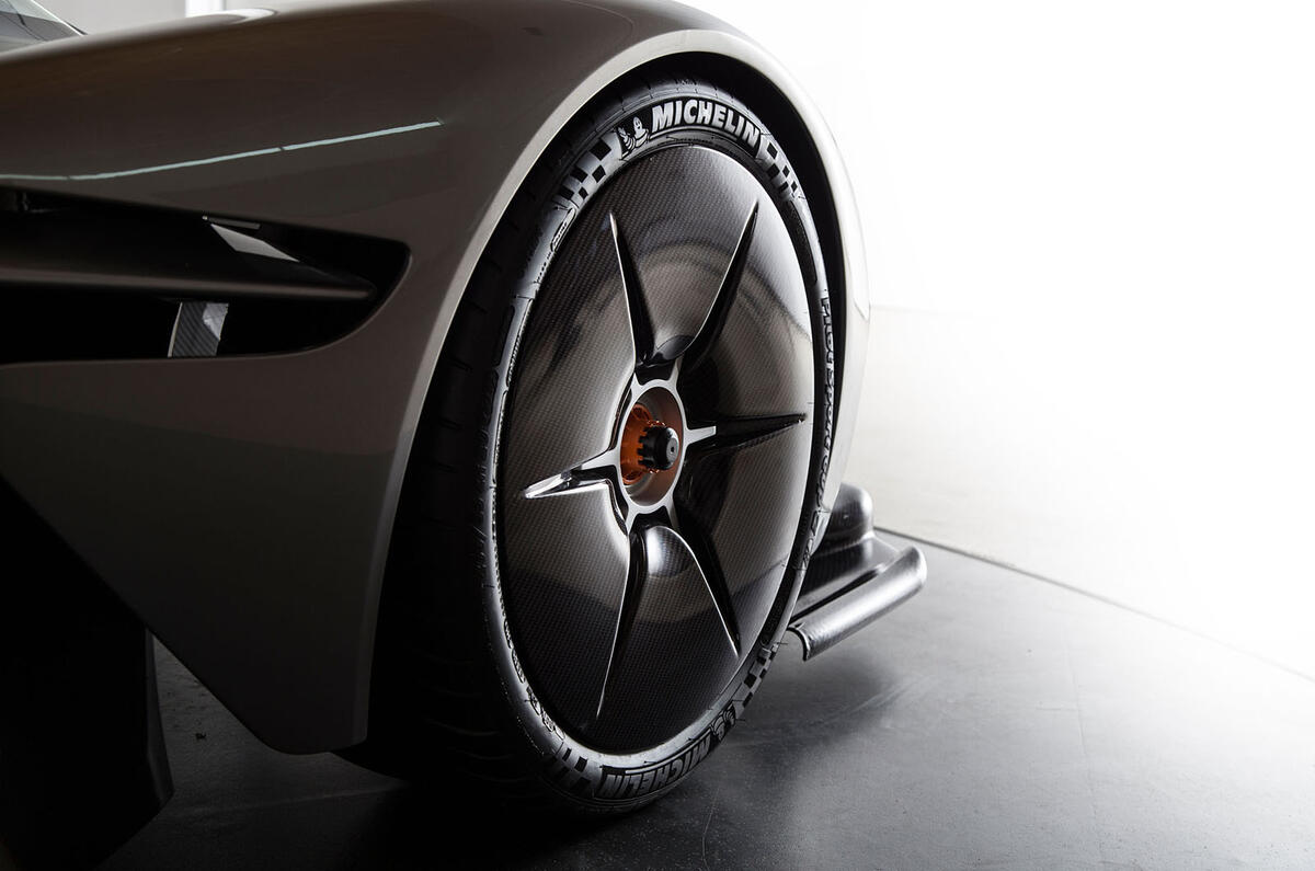 Aston Martin Valkyrie revealed in near-production form
