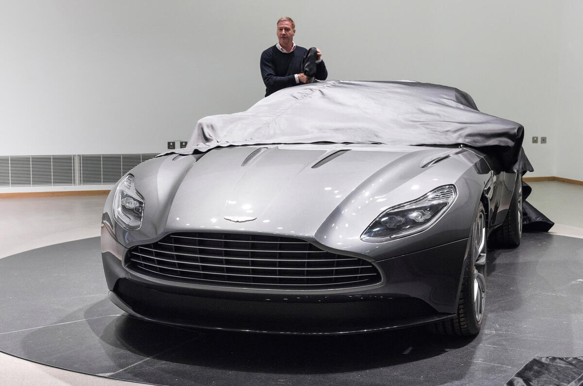 Aston Martin DB11