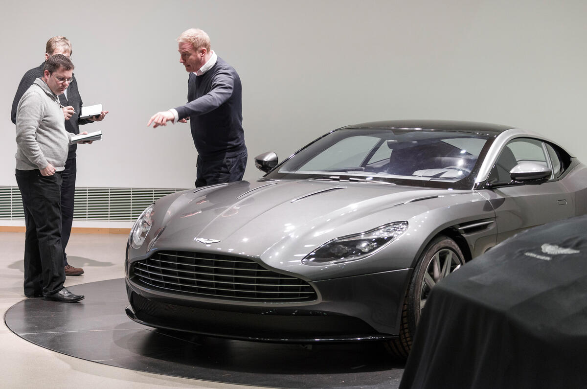 Aston Martin DB11