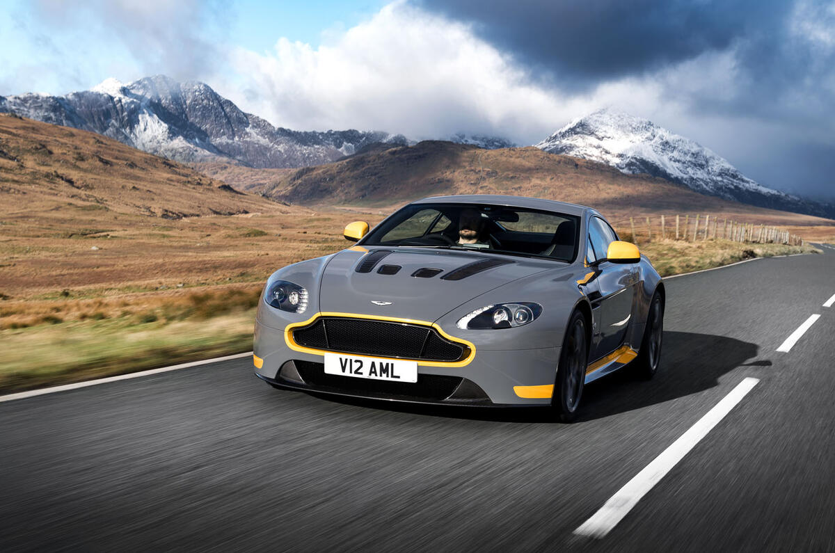 Aston Martin V12 Vantage S