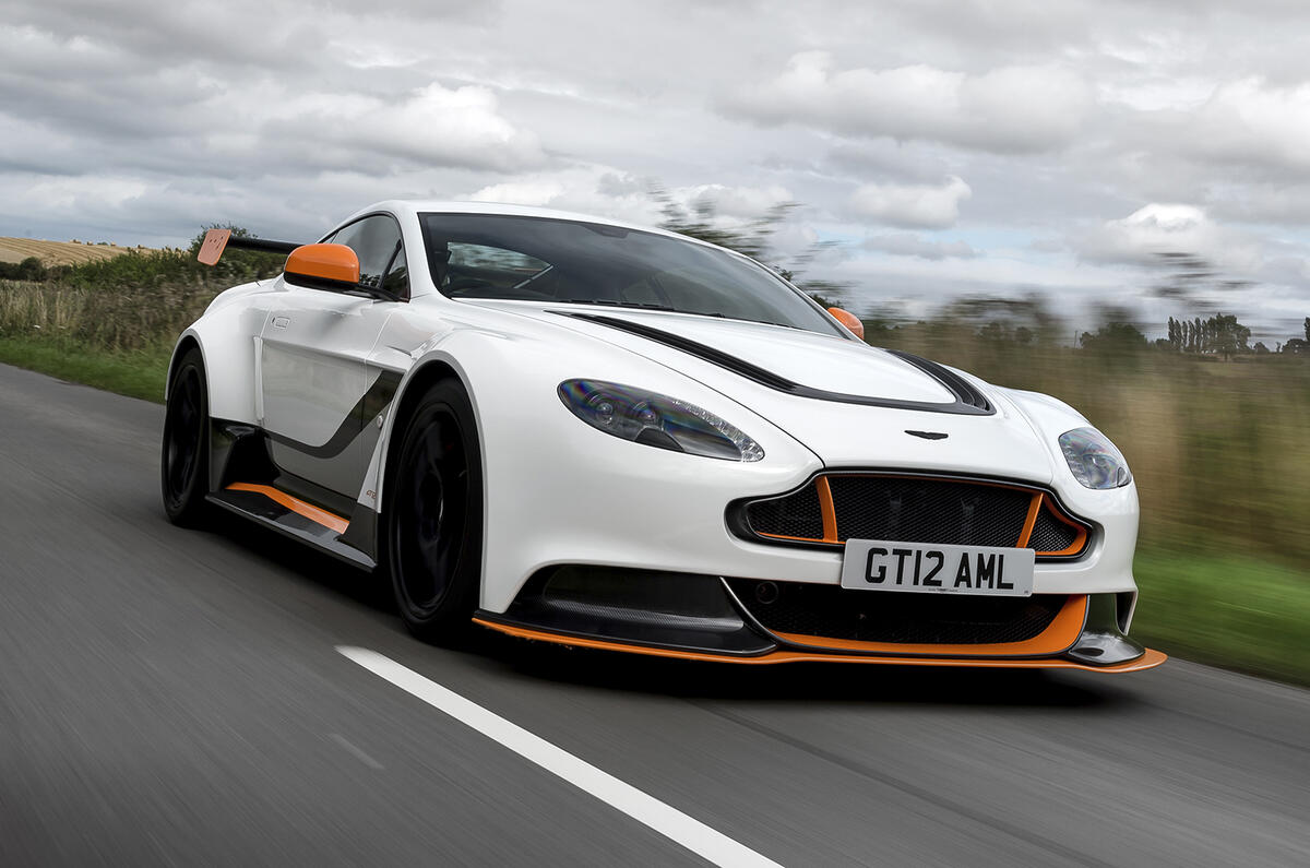 Aston Martin Vantage GT12