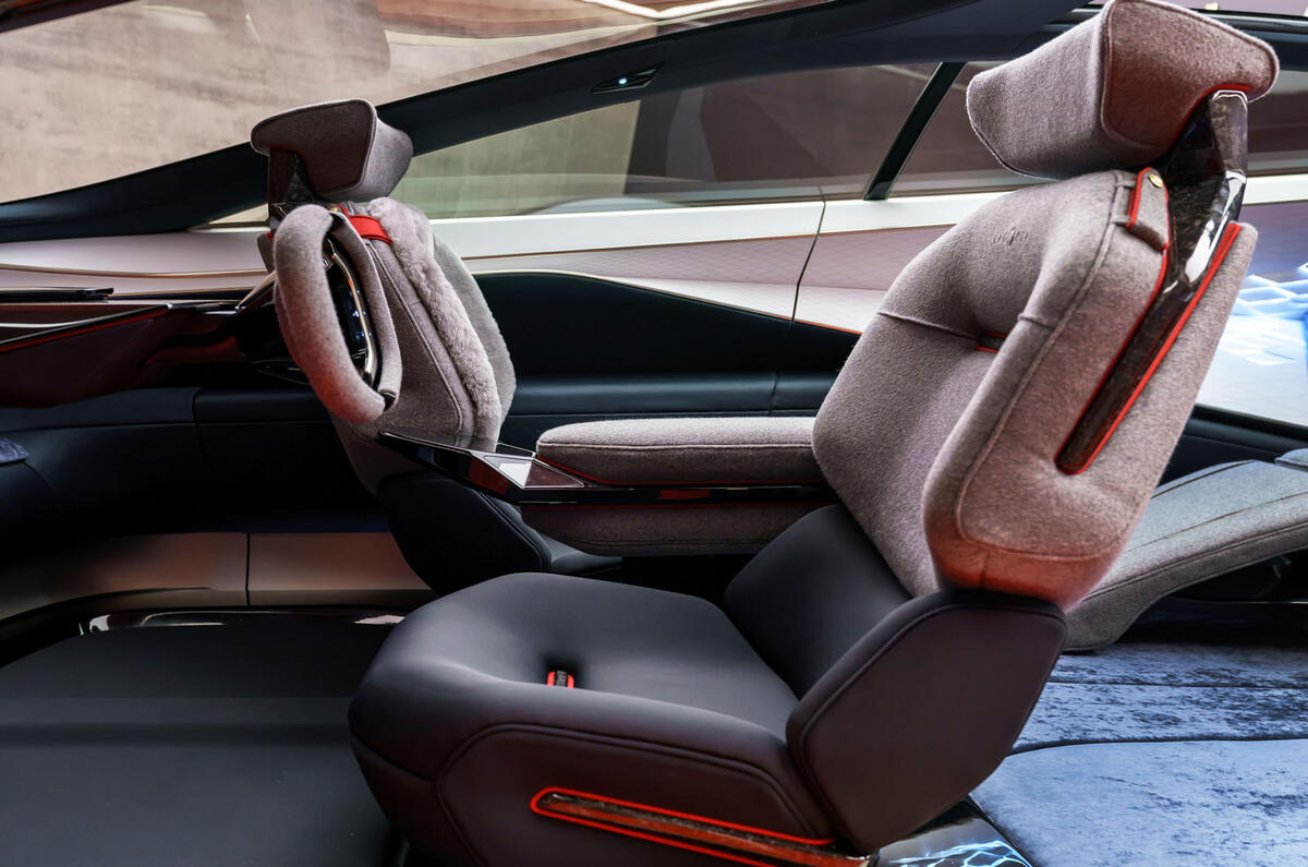 Aston Martin Lagonda