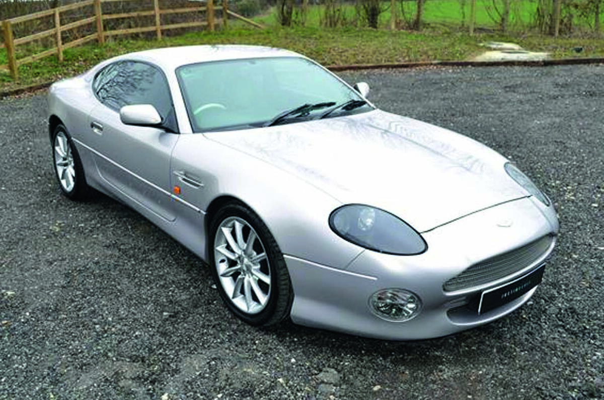 Aston Martin DB7