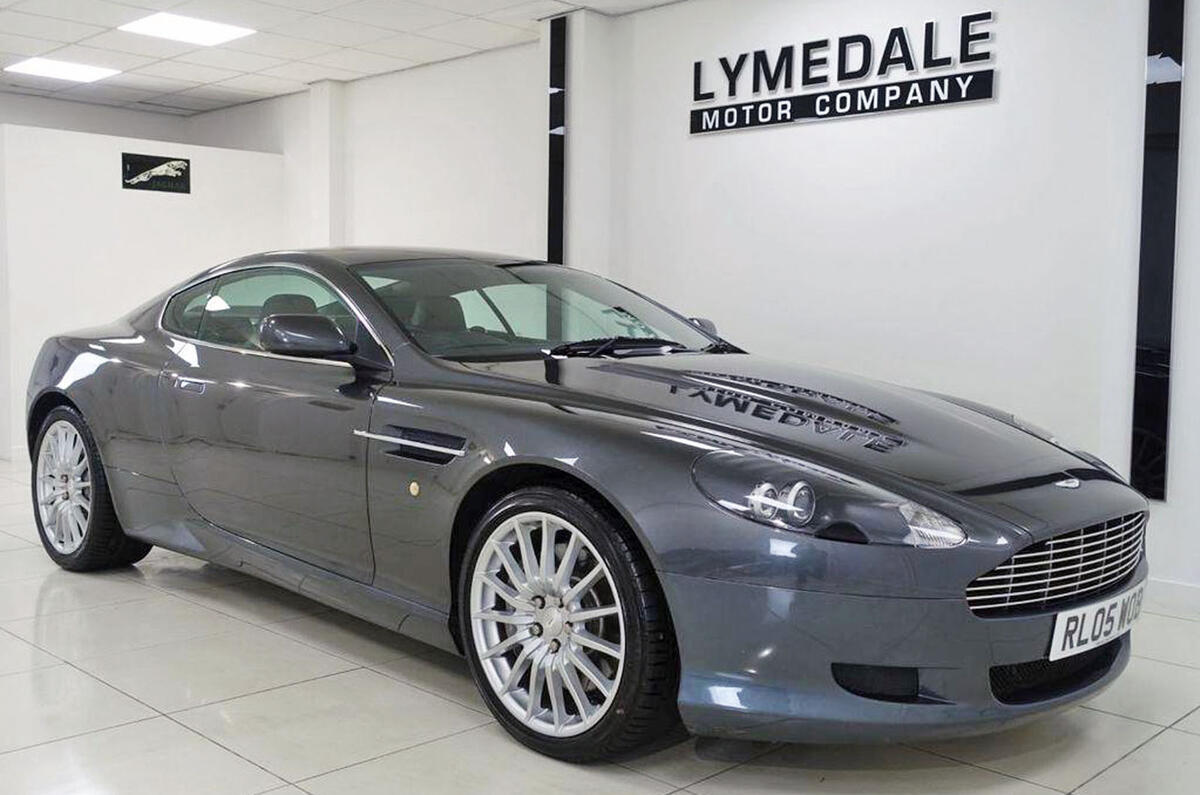 Aston Martin DB9