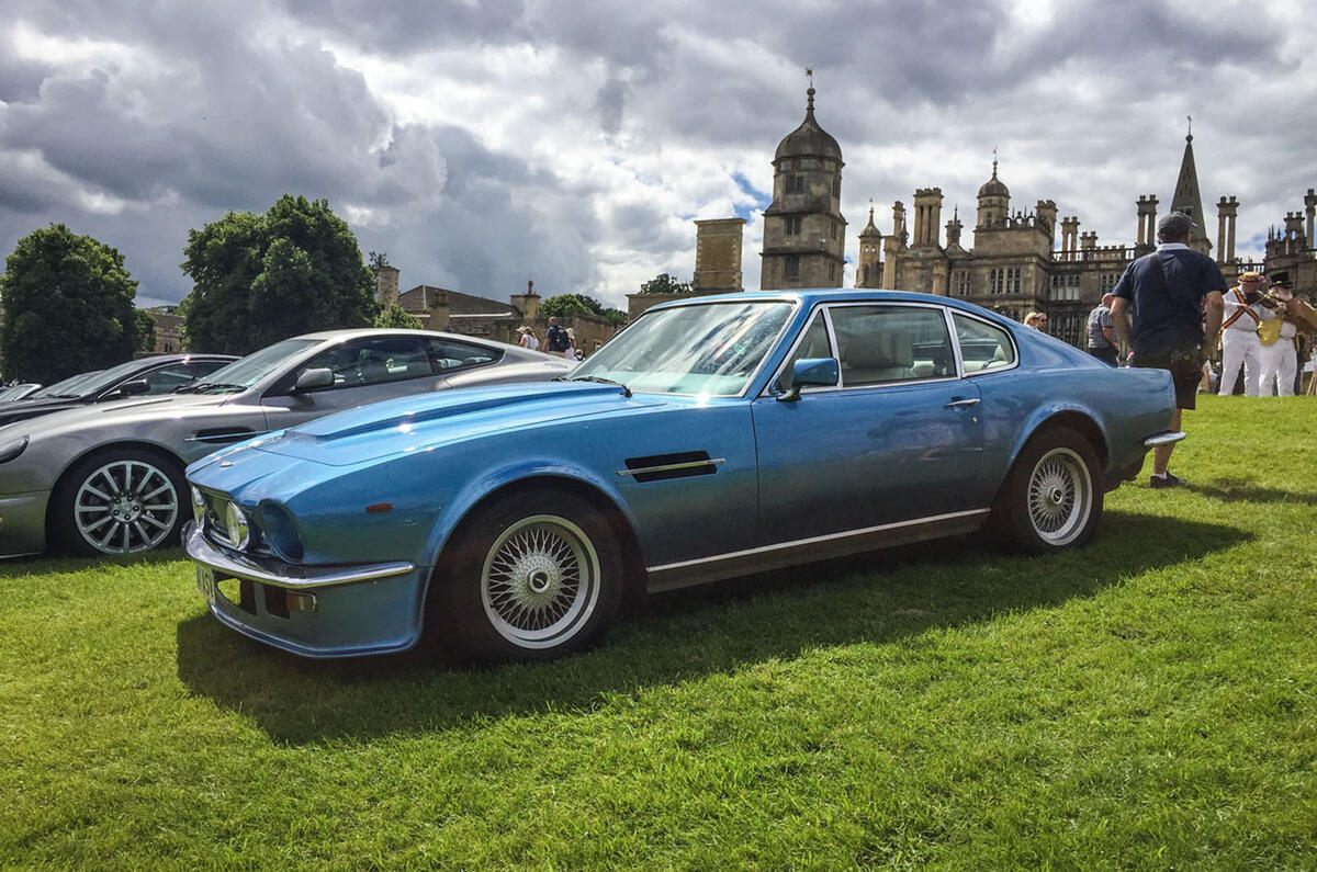 Aston Martin Vantage Aston Martin Vantage