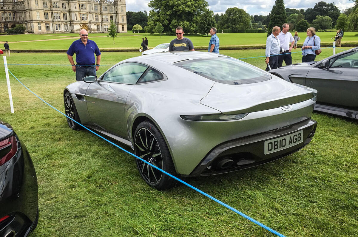 Aston Martin DB10 Aston Martin DB10