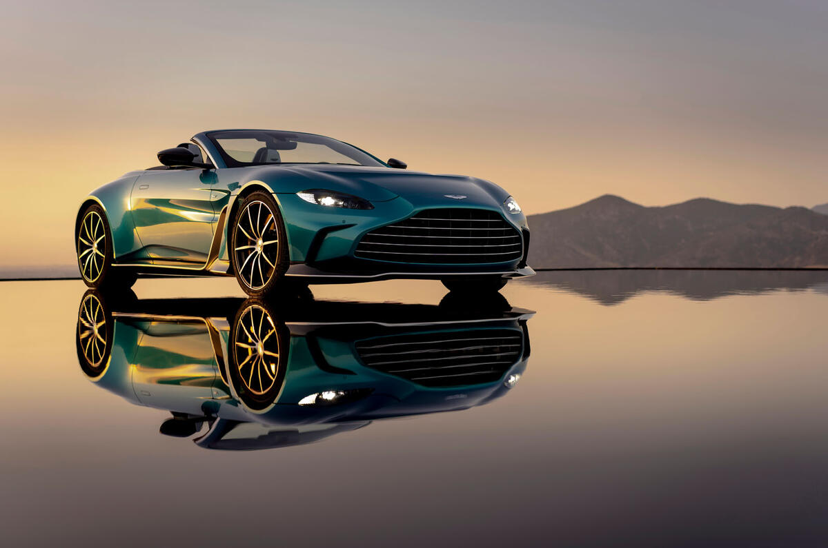 Aston Martin V12 Vantage Roadster 2022 front quarter sunset Aston Martin V12 Vantage Roadster 2022 front quarter sunset