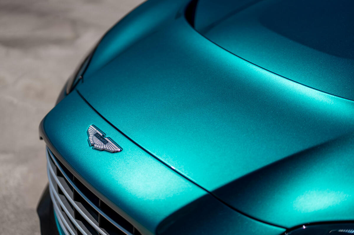 Aston Martin V12 Vantage Roadster 2022 nose Aston Martin V12 Vantage Roadster 2022 nose