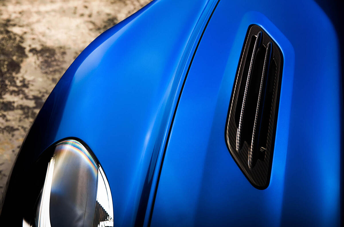 Updated Aston Martin Vanquish S revealed
