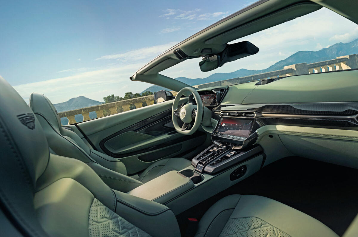 Aston Martin Vanquish Volante interior