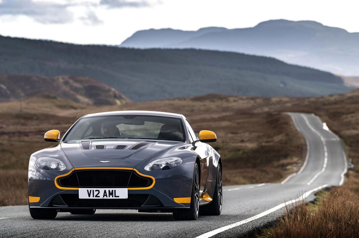 Aston Martin V12 Vantage S