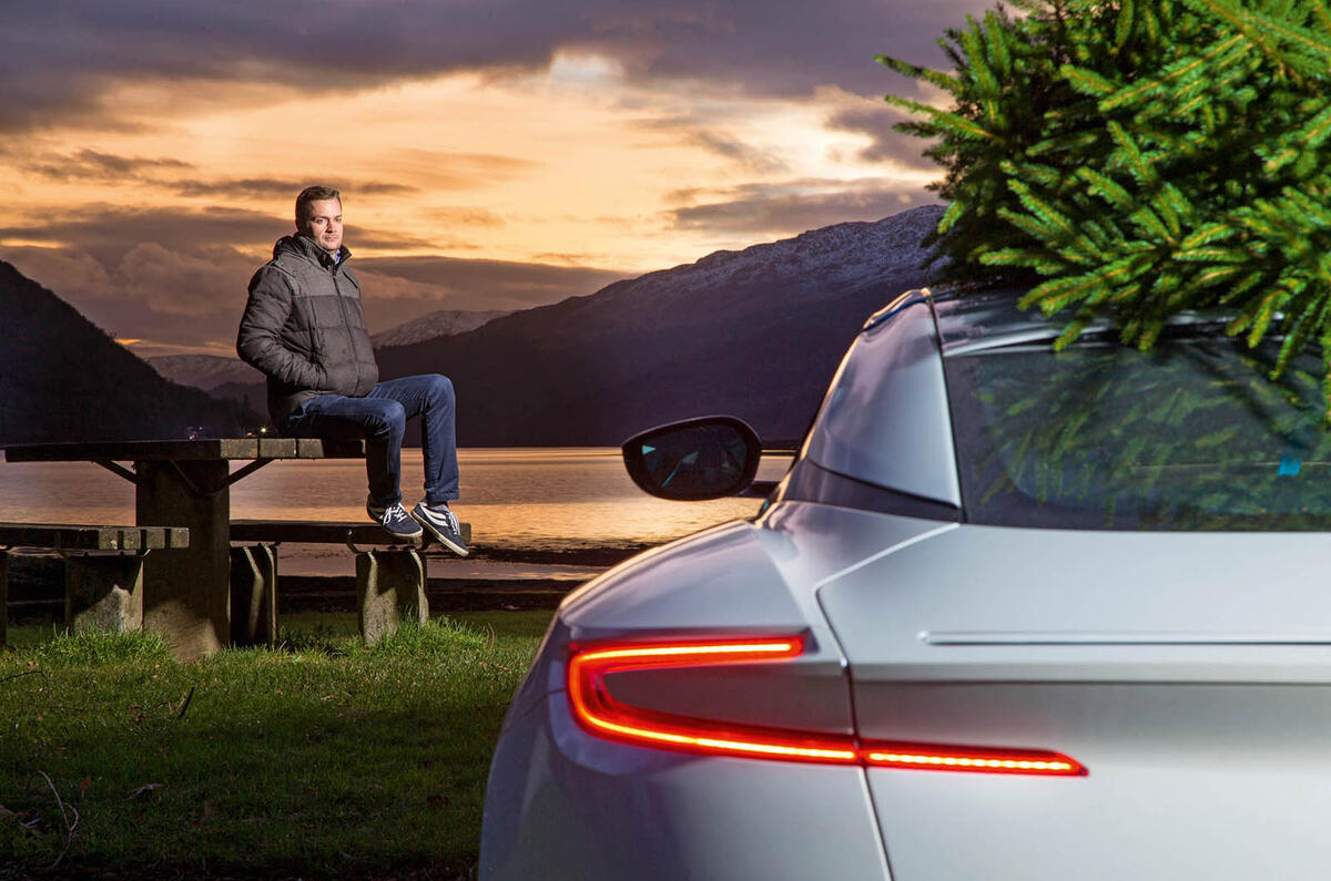 Aston Martin DB11