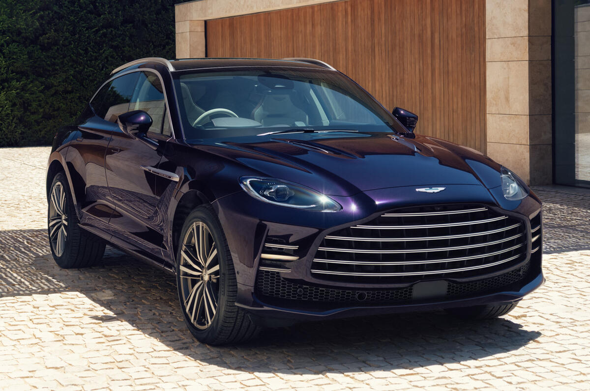 Aston Martin DBX GT 1