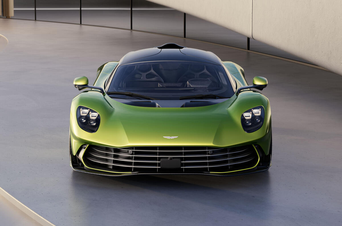 Aston Martin Valhalla   front with doors closed Aston Martin Valhalla   front with doors closed