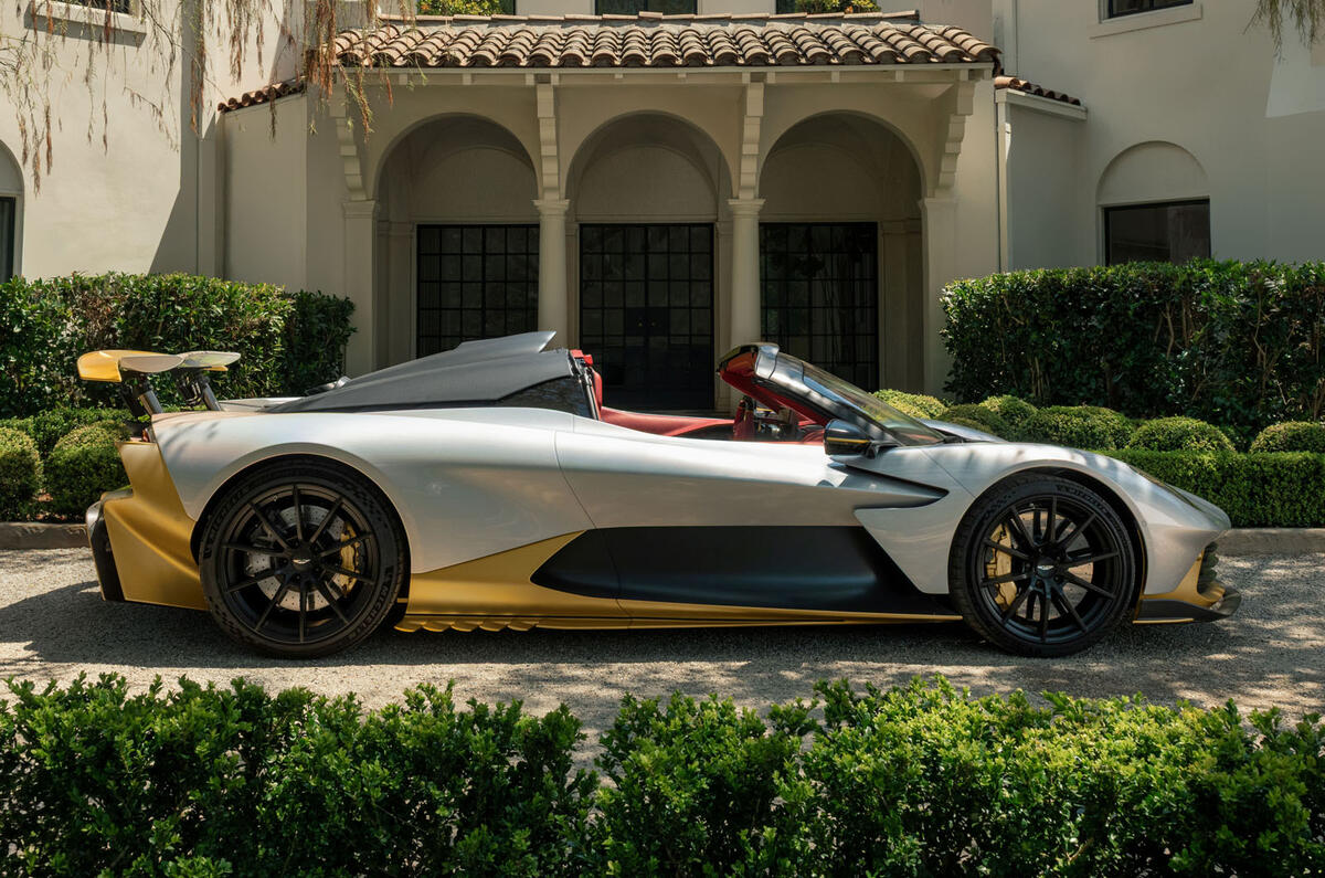 Aston Martin Valhalla Spider 11