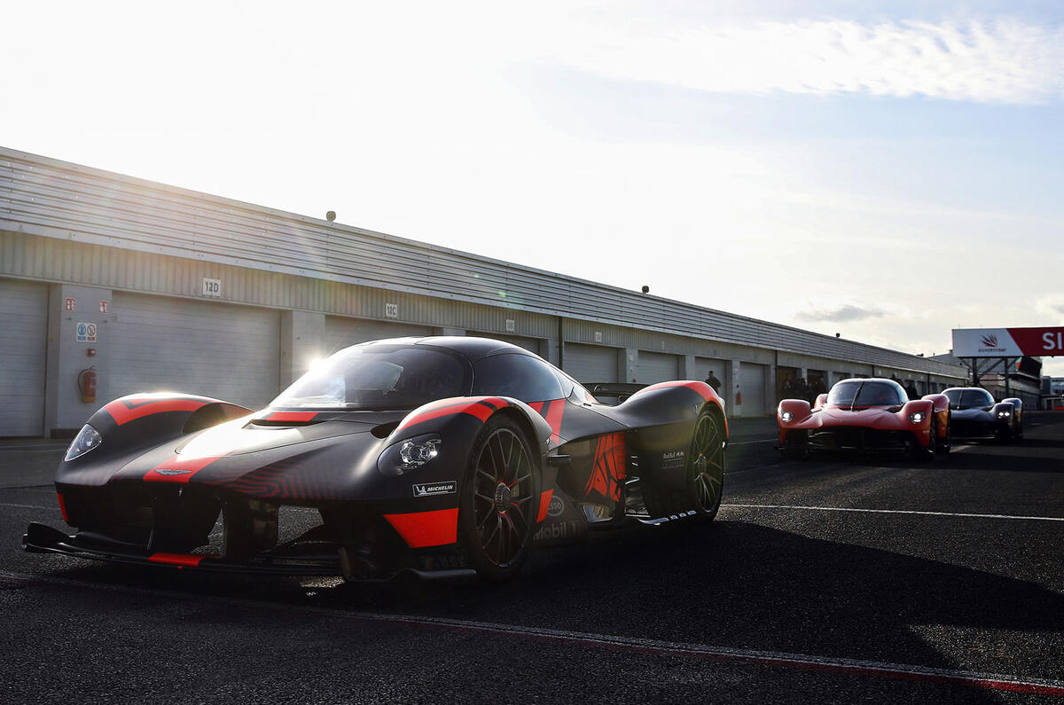 Aston Martin Valkyrie driven by Red Bull F1 drivers - pits Aston Martin Valkyrie driven by Red Bull F1 drivers - pits