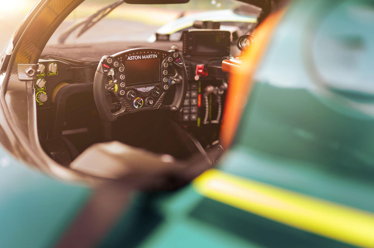 Aston Martin Valkyrie LM 10 Aston Martin Valkyrie LM 10