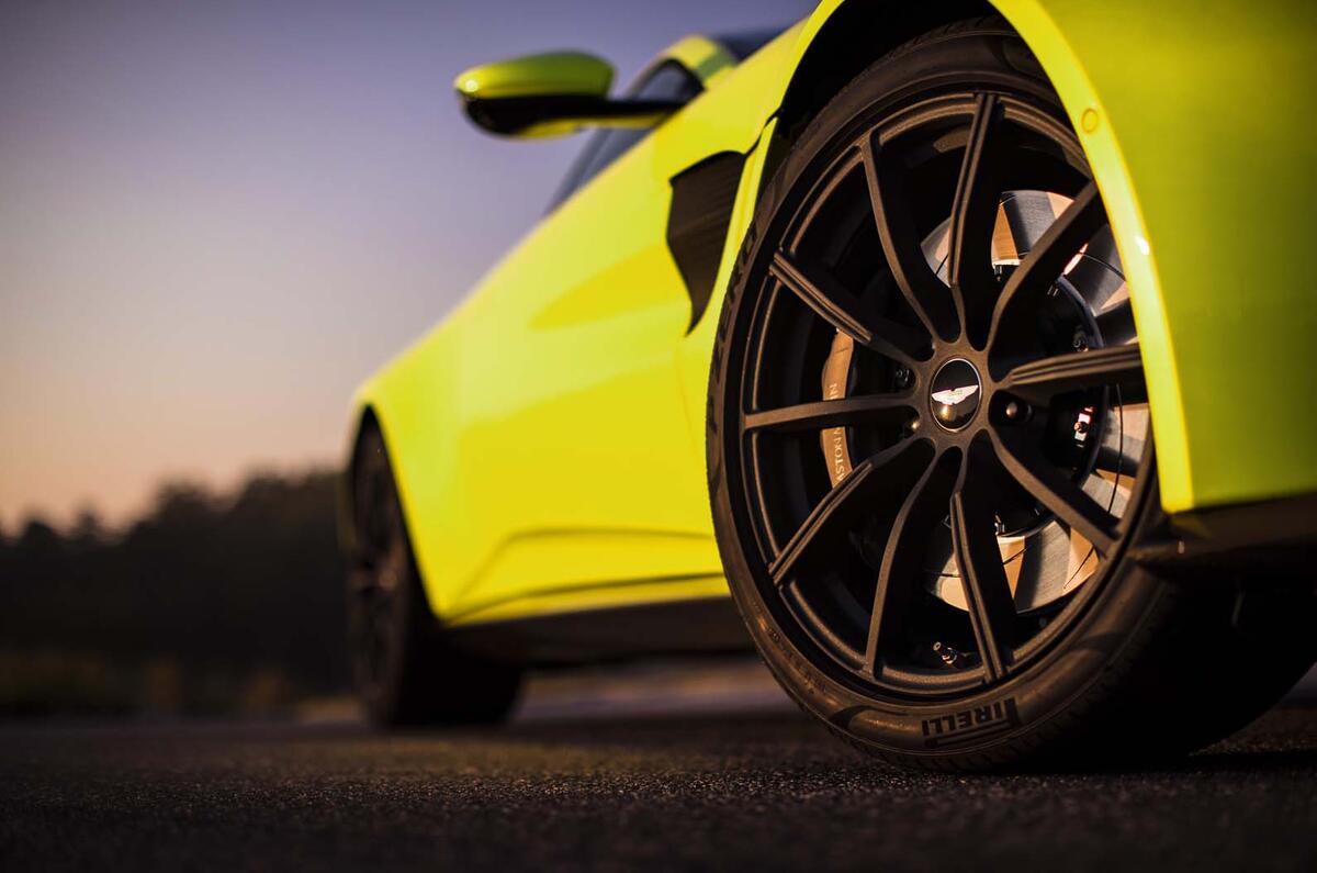2018 Aston Martin Vantage