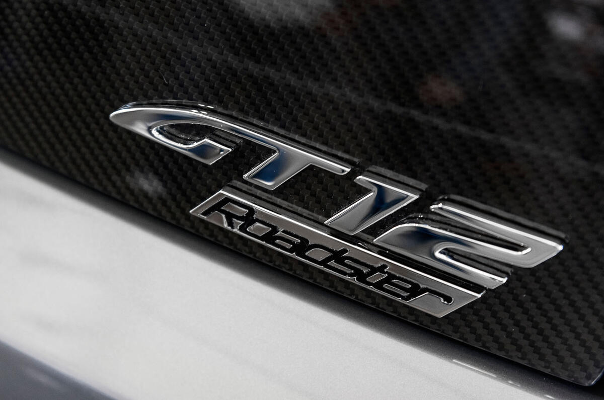 Aston Martin Vantage GT12 Roadster 2016 Goodwood Festival of Speed