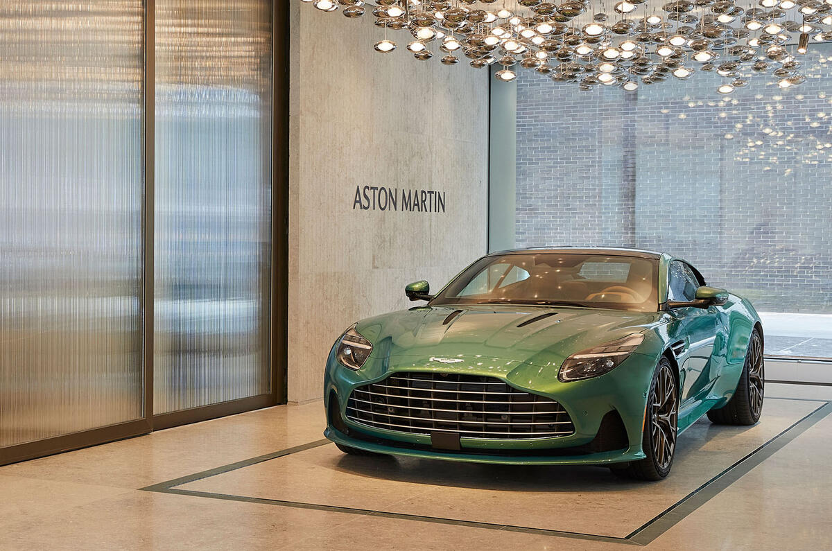 AstonMartin DB12 Q  NEw York
