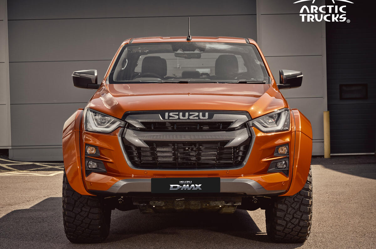 AT 35 Isuzu  0003