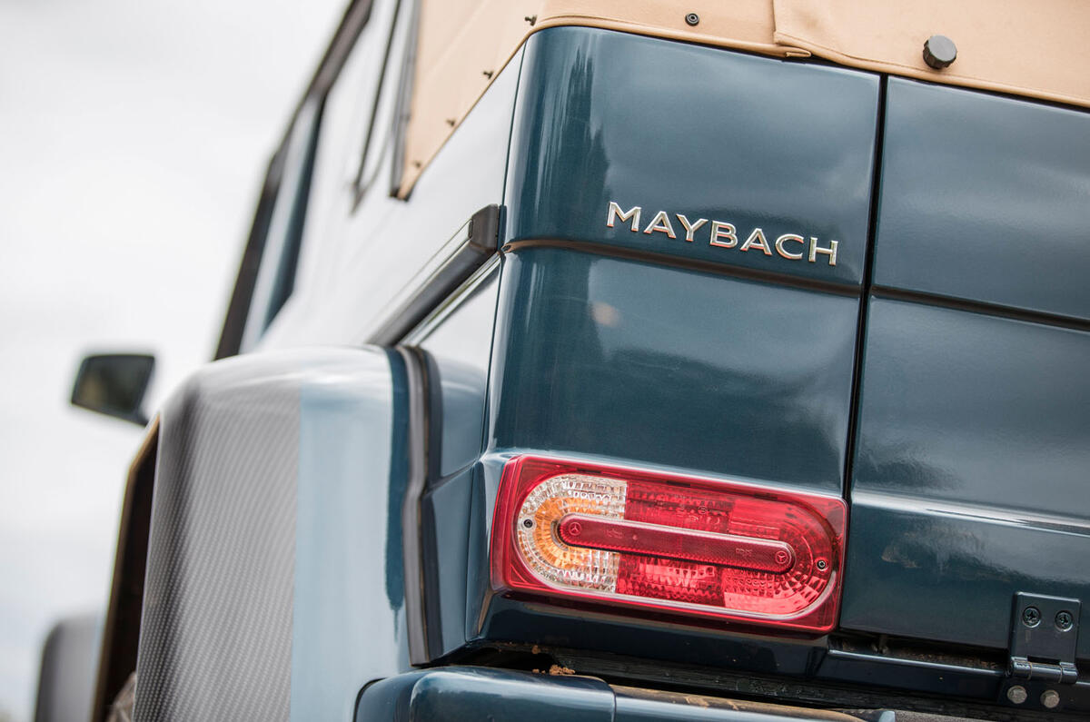Mercedes-Maybach G650 Landaulet rear left tail-light