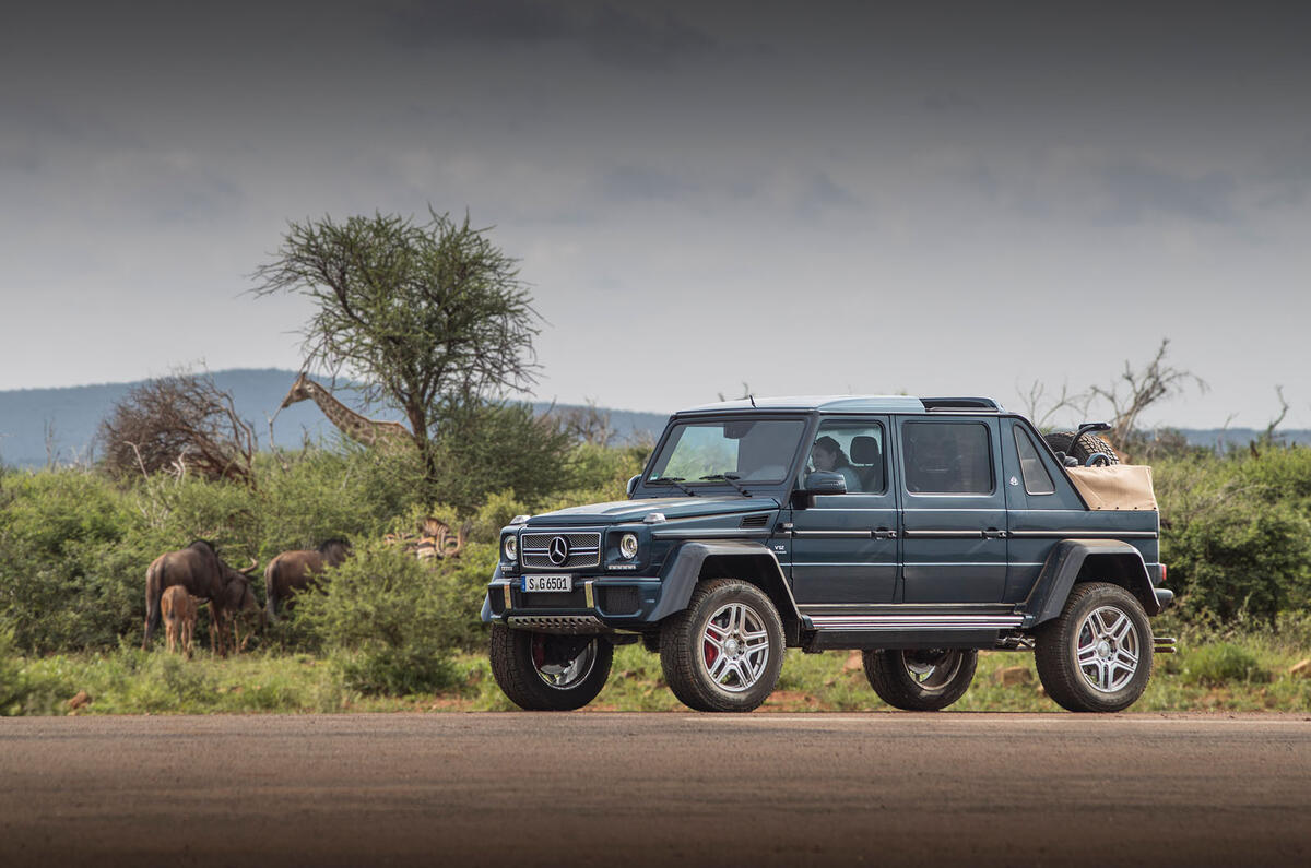 Mercedes-Maybach G650 Landaulet side view