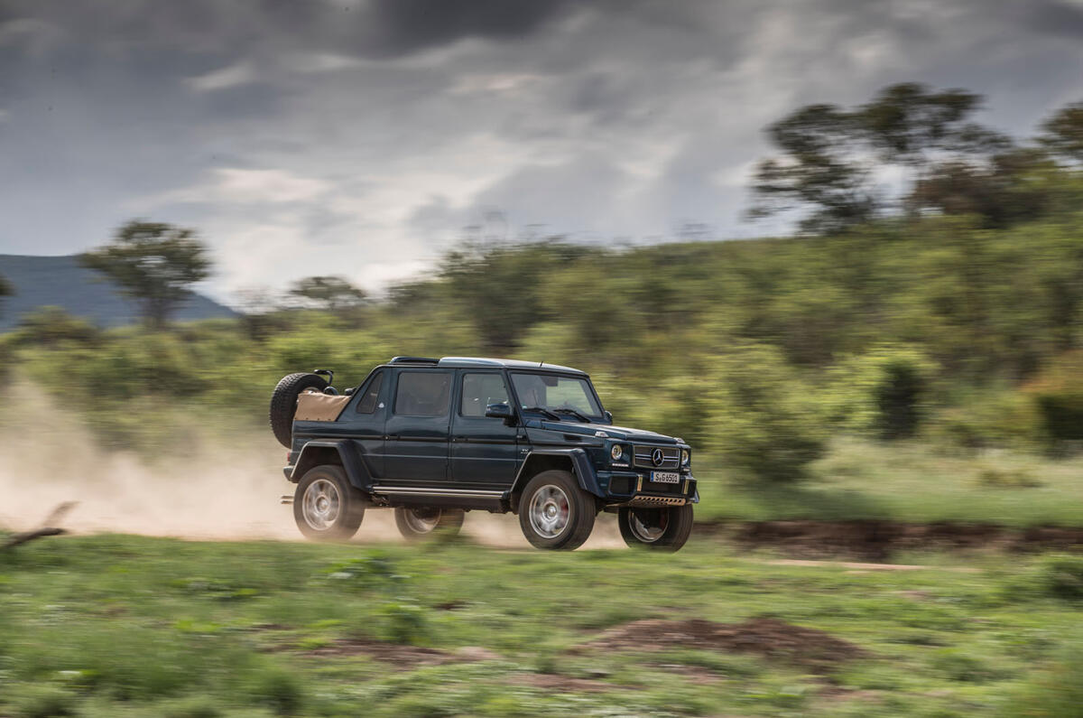 Mercedes-Maybach G650 Landaulet side view