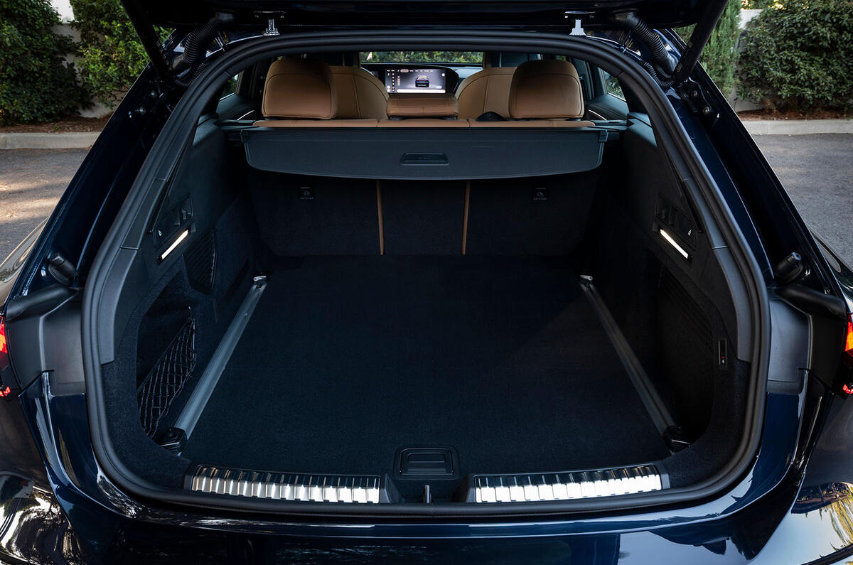 Audi A6 Allroad review 2026 050