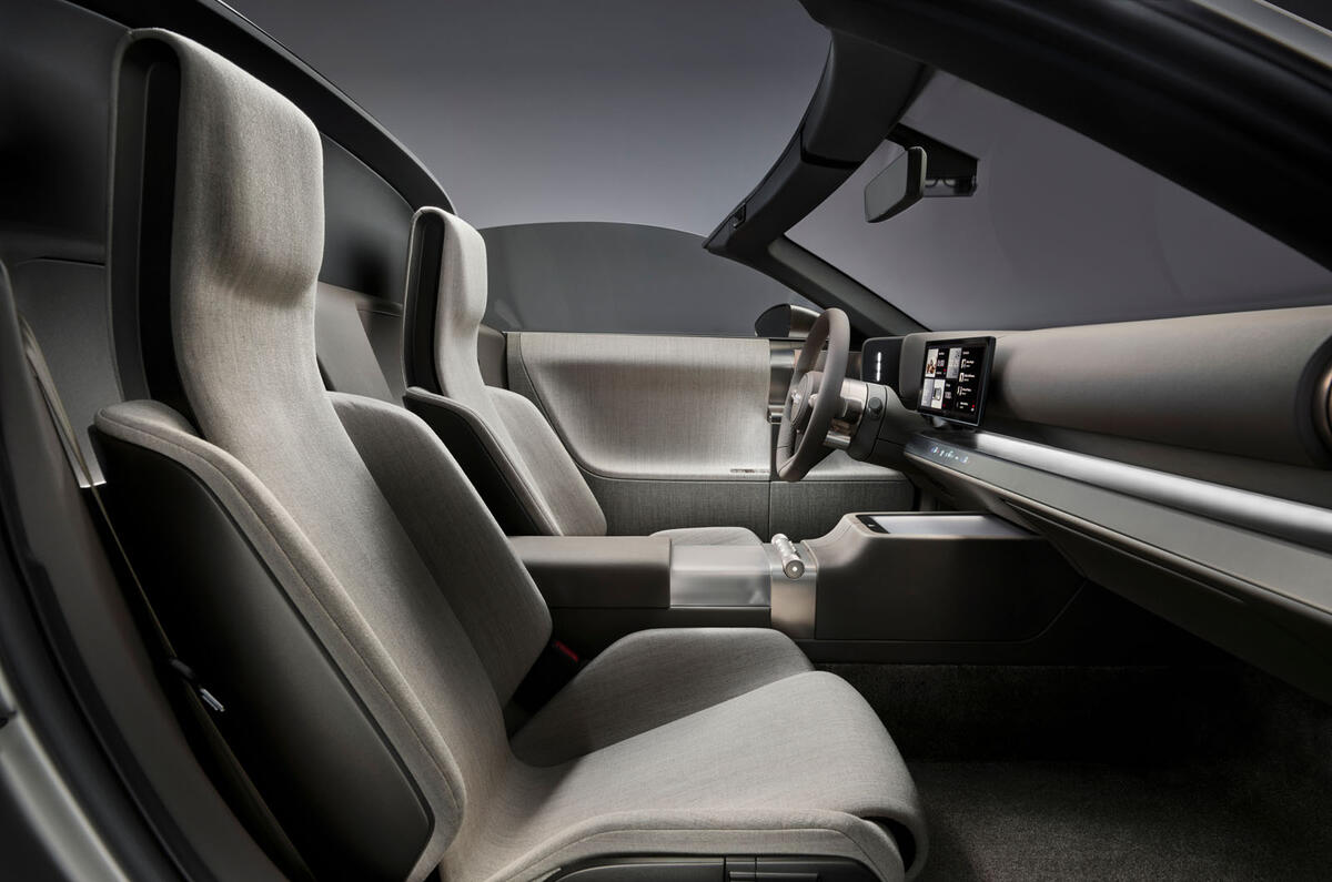 Audi Concept C interior r wide