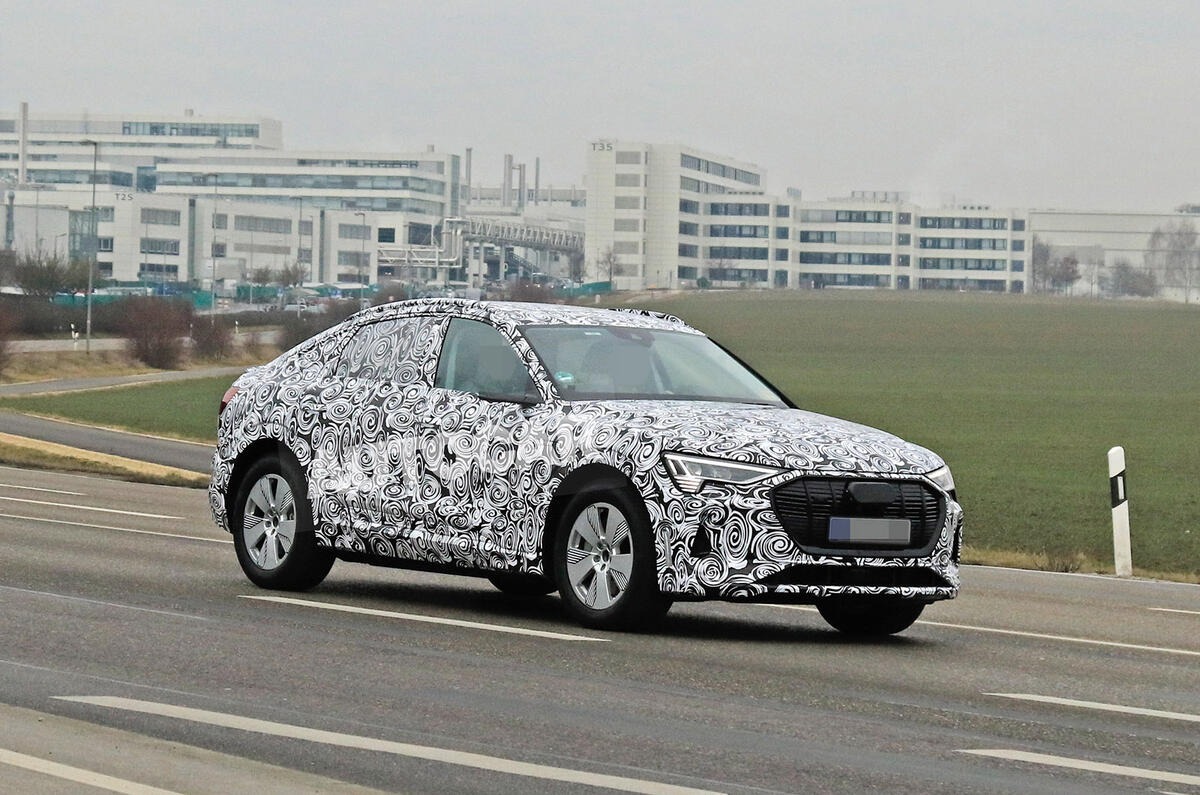 Audi E-tron Sportback 2020 spies - hero side