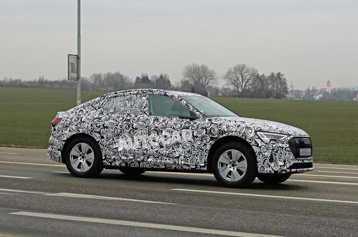 Audi E-tron Sportback 2020 spies - right side