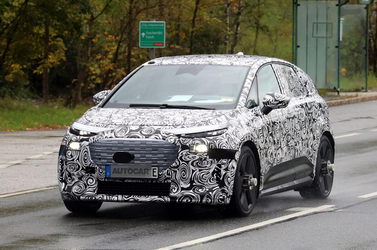 Audi prototype camo front quarter tracking 2 Audi prototype camo front quarter tracking 2