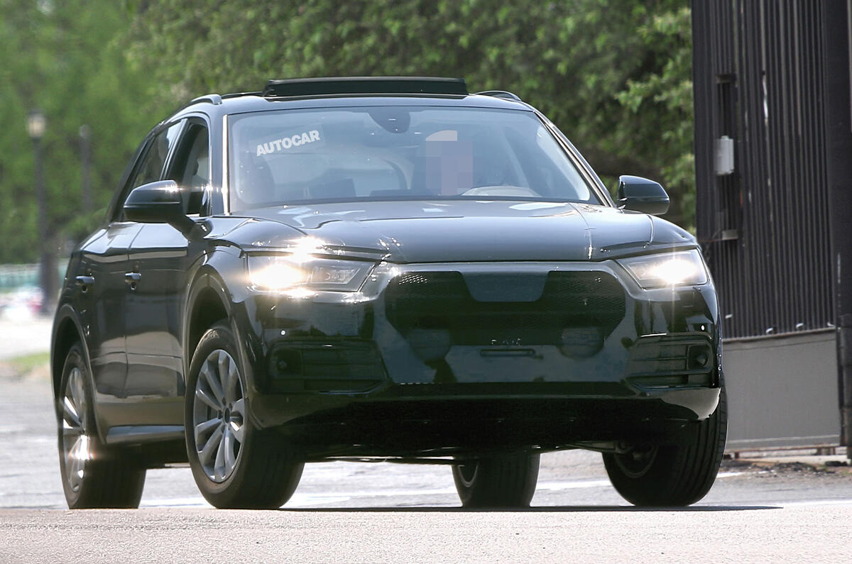 Audi Q5 spy shots testing