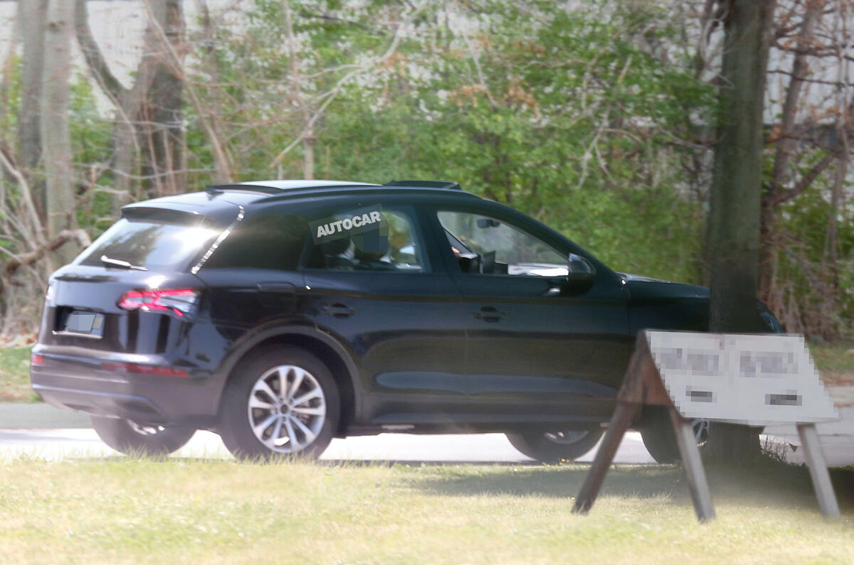 Audi Q5 spy shots testing