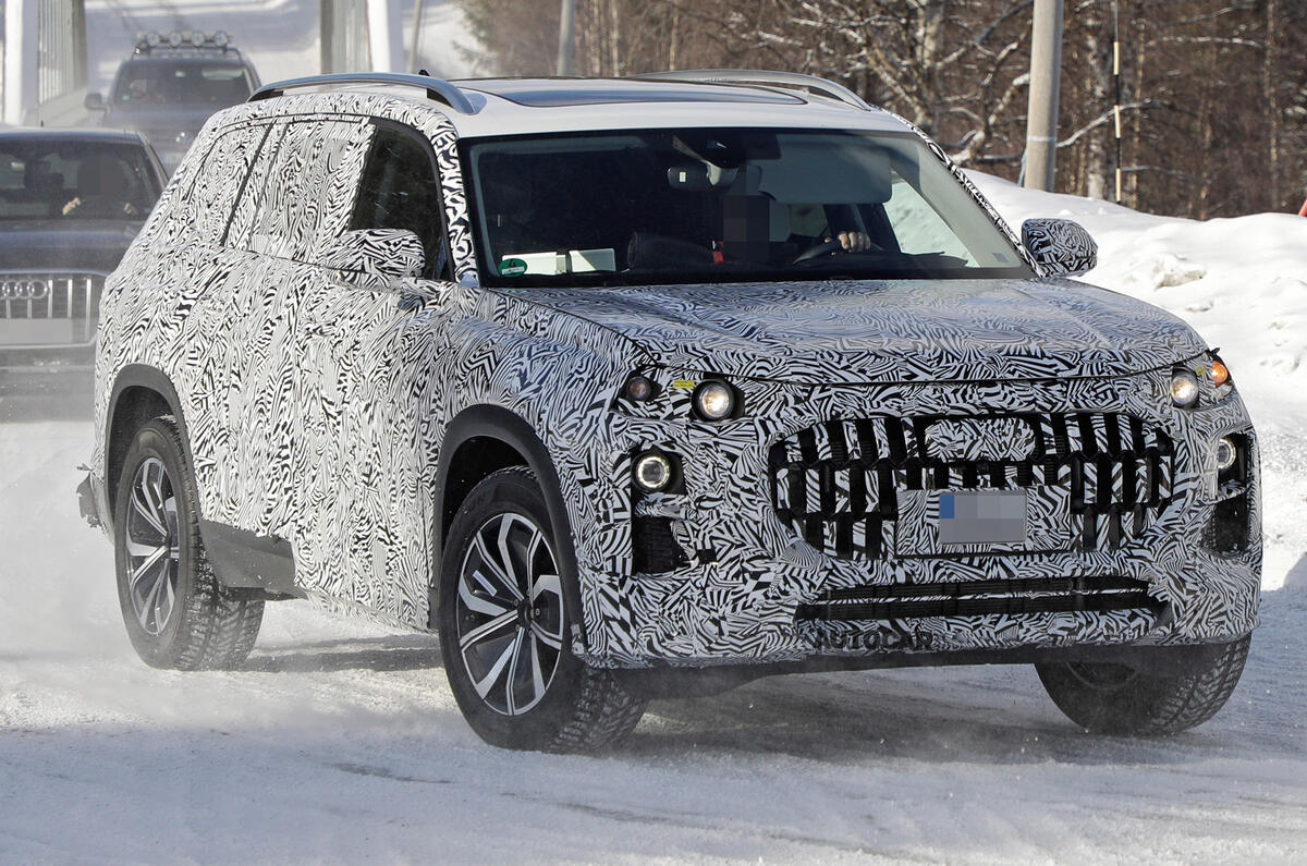 Audi Q9 prototype33 Audi Q9 prototype33