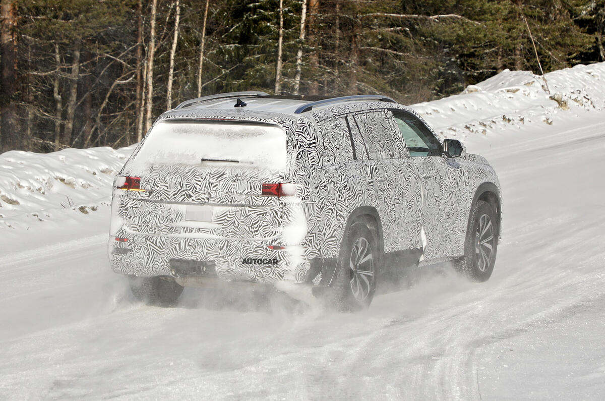 Audi Q9 prototype59 Audi Q9 prototype59