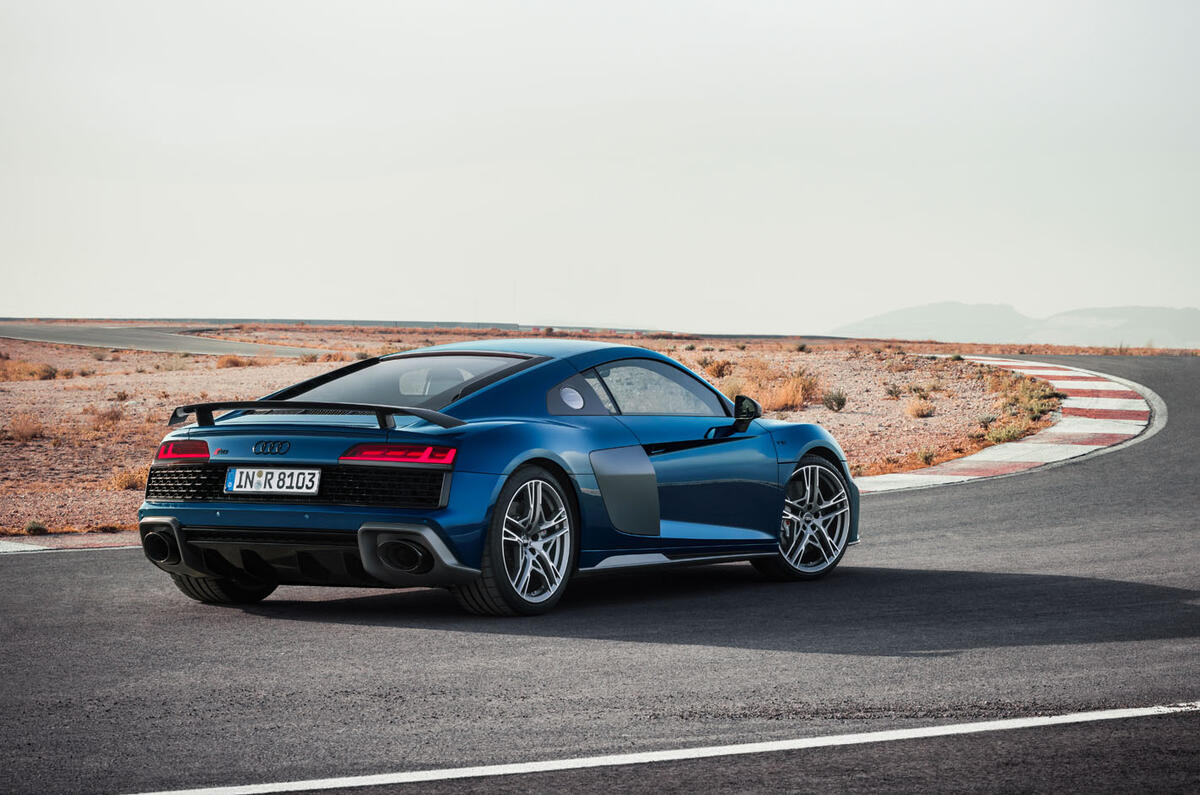 Audi R8