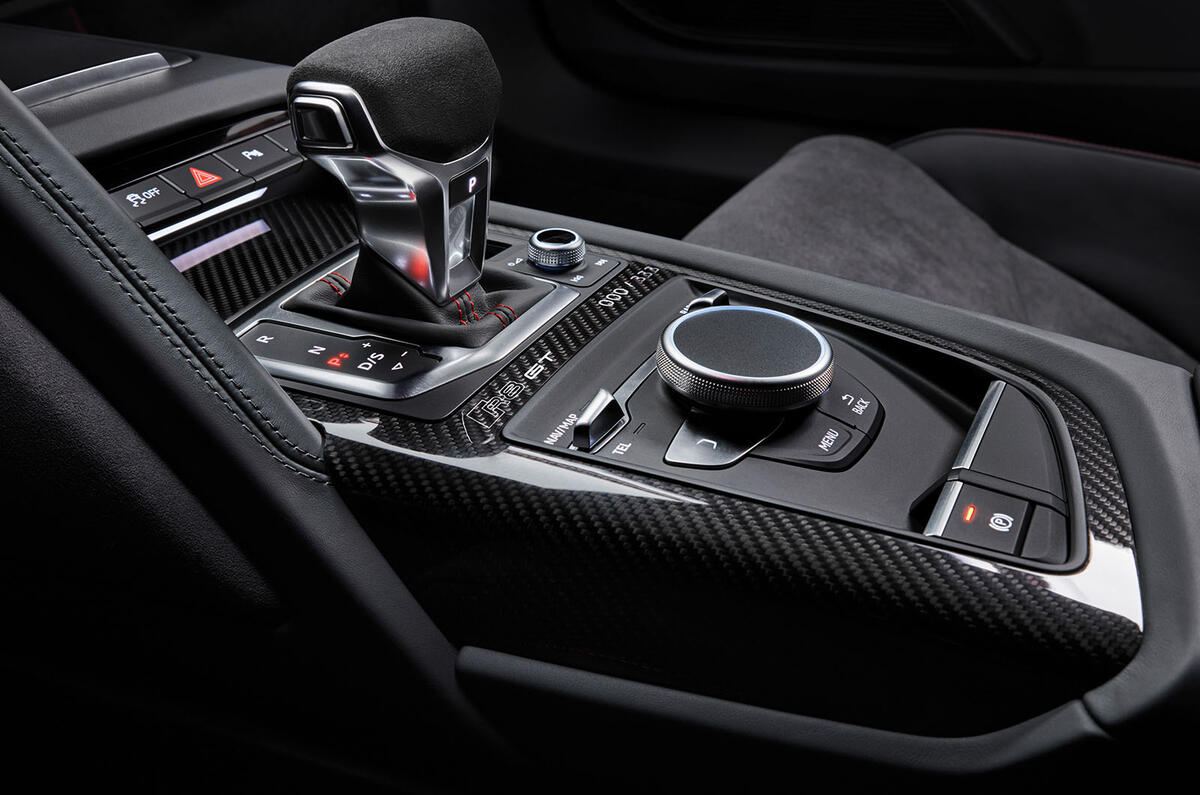 Audi R8 GT centre console Audi R8 GT centre console