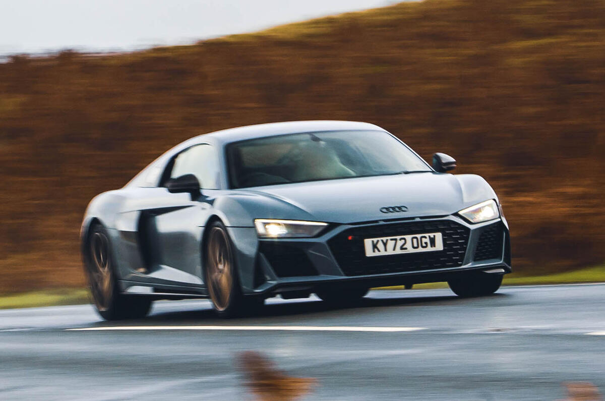 Audi R8 V10 Performance RWD Edition Front quarter tracking Audi R8 V10 Performance RWD Edition Front quarter tracking