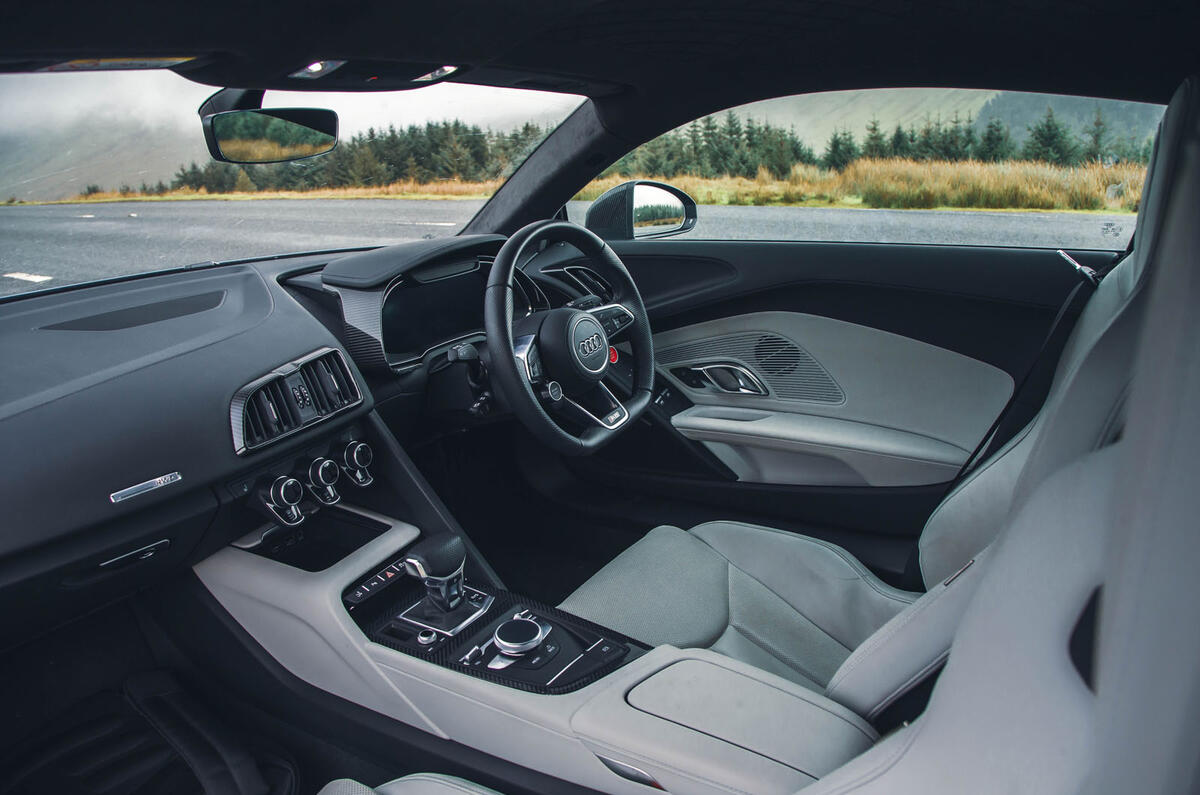 Audi R8 V10 Performance RWD Edition interior wide Audi R8 V10 Performance RWD Edition interior wide