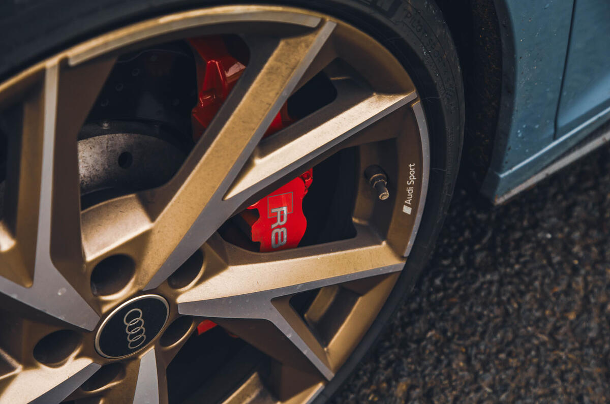 Audi R8 V10 Performance RWD Edition wheel close Audi R8 V10 Performance RWD Edition wheel close